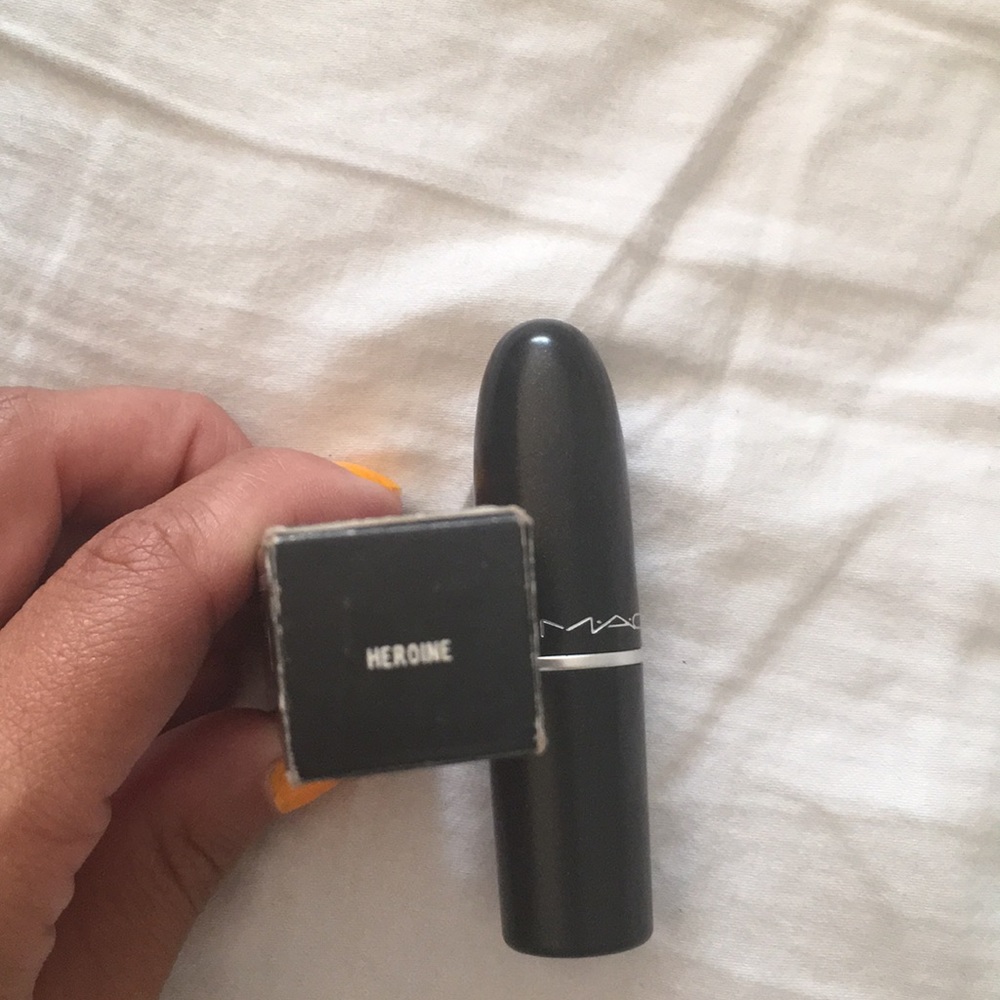 Heroine Mac lipstick